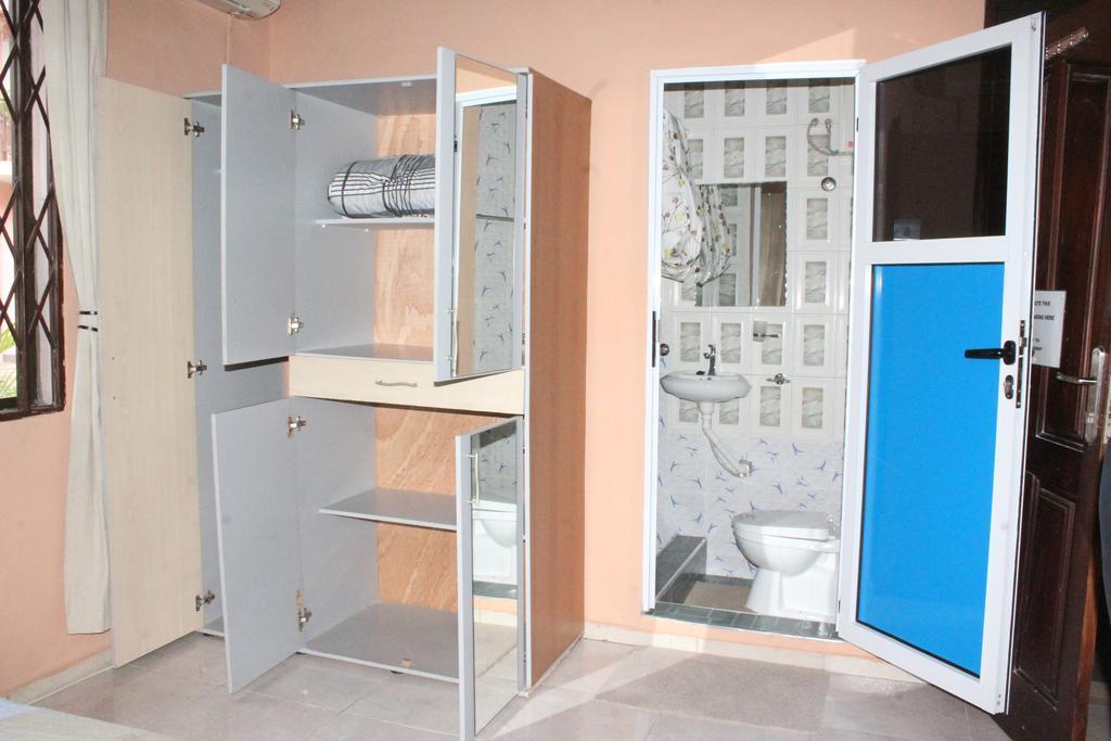 Negolodge Accra Buitenkant foto