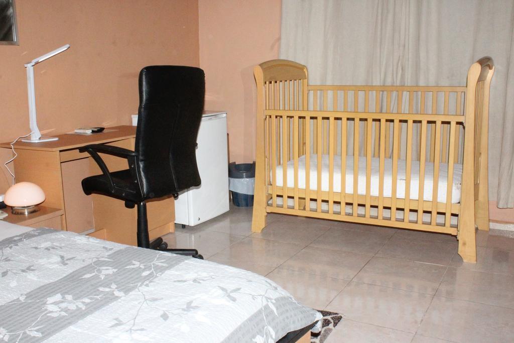 Negolodge Accra Buitenkant foto